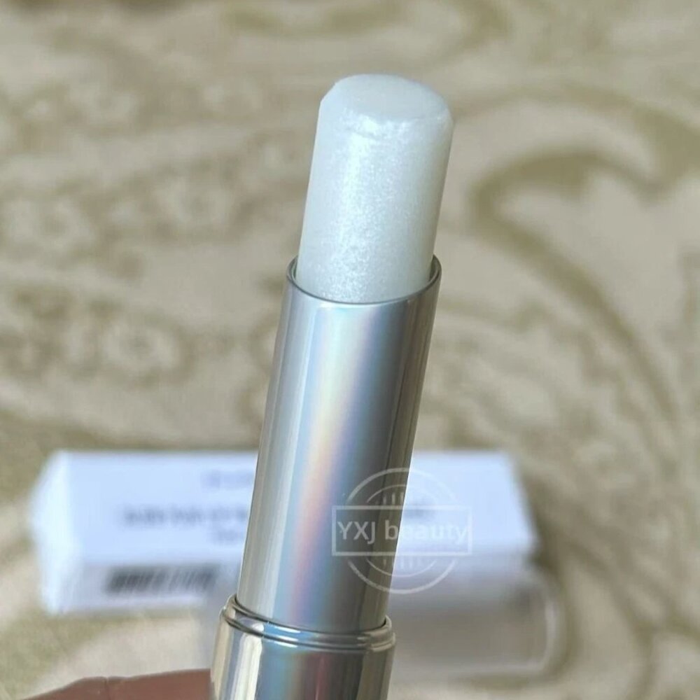 New MAC Glow Play Lip Balm~HALO AT ME (Sold)